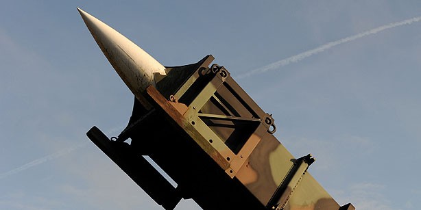 NATO reassures Russia about missile deployment to Turkey - ảnh 1